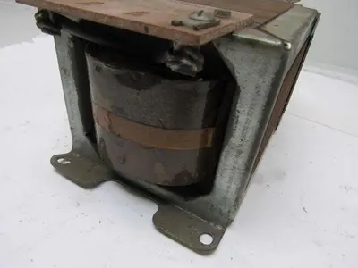 GE General Electric 9T55Y53 1.500 KVA 60Cy. Transformer 460/230V-AC 115V-AC
