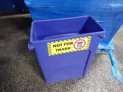 Rubbermaid 18 1/2" X 9" X 24" Plastic Recycle Bins