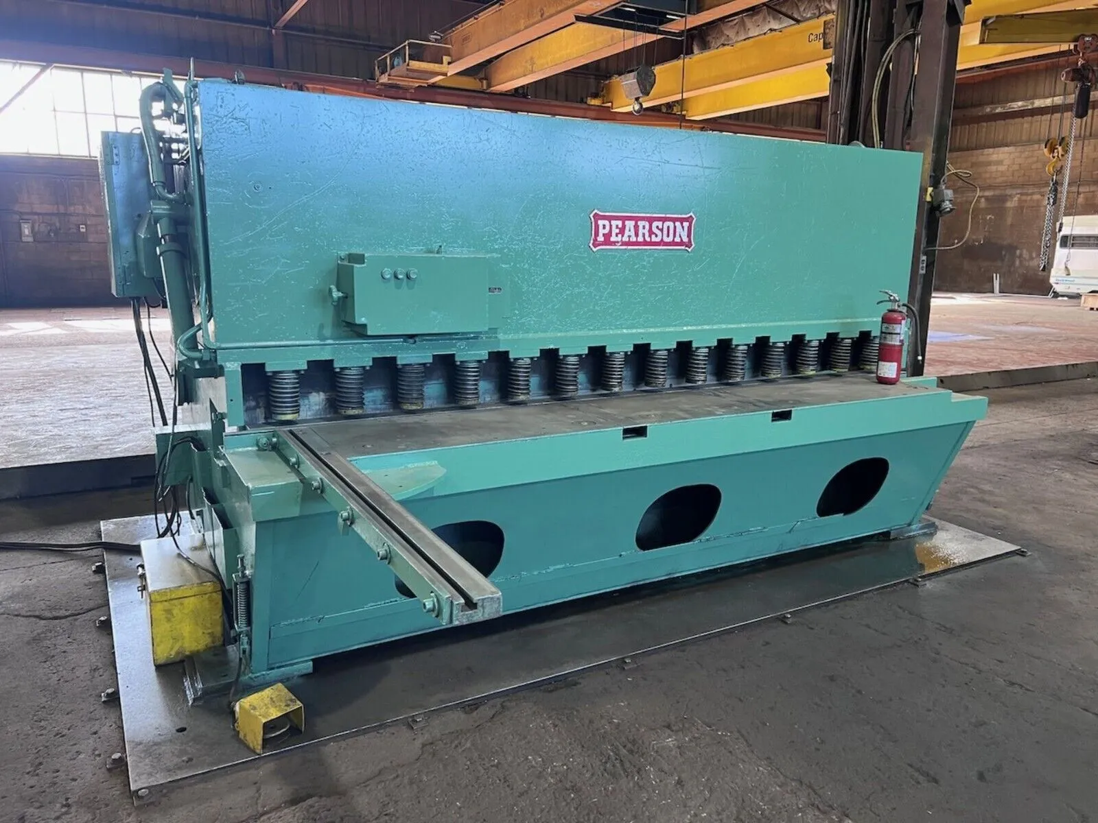 Used Pearson 10-ft × 1/2-in Hydraulic Shear Power Squaring Shears (Inch) Quebec CA | Machineco #1256399