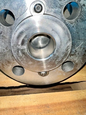 Fisher 1.5" V300 V-Ball Control Valve