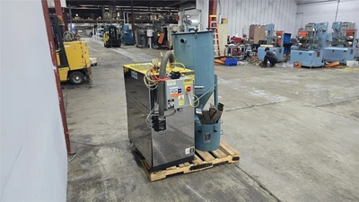 105 CFM Una-Dyn Powermax HP Pump, w/ 2" Hopper, 5 HP