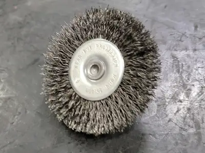 NEW UNITED ABRASIVE 06713