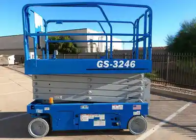 USED 2016 GENIE GS-3246