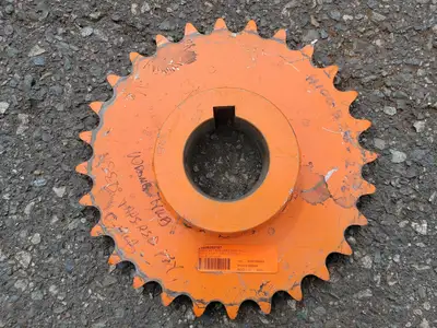 Roller Chain Sprocket 100B28215T, Size 100, 28 Teeth