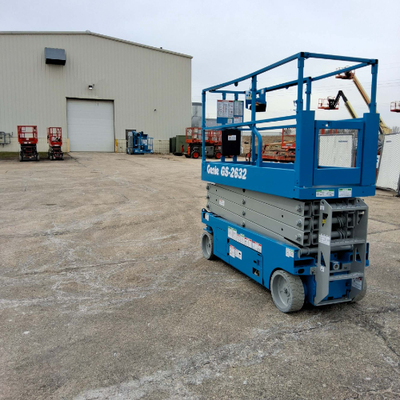 USED 2018 Genie GS-2632