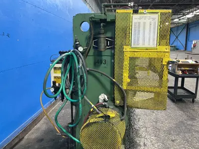Used UMI CORPORATION UMI876 Power Squaring Shears (Inch) Ohio US | HGR 24 #1305243