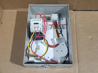 NEW SCHNEIDER LE1D093A62