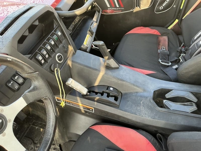 Used 2018 CAN-AM COMMANDER XT 1000R Utility Vehicles Michigan US | Miedema Asset Management Group #1419356