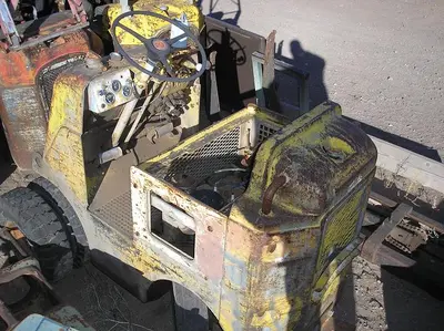 USED FORKLIFT -