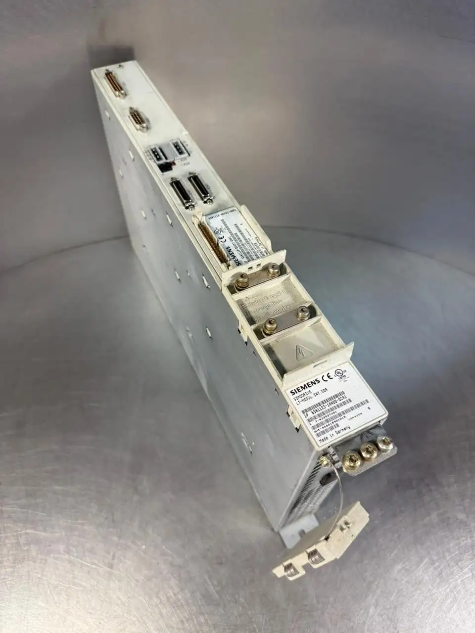 Siemens 6SN1123-1AA00-0CA1 Simodrive / 6SN1118-0DG21-0AA1 (12.4.4)
