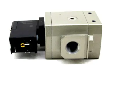 NEW SMC AV3000-N03-5DOZ SOLENOID VALVE AV3000N035DOZ