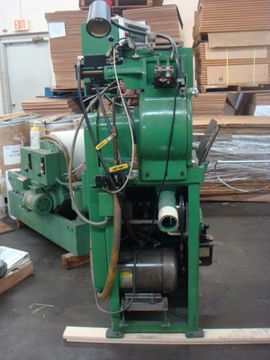 USED 2001 ROYAL MASTER