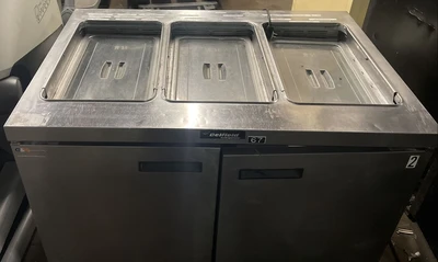 174-0116 Delfield 48” Self Contained Pan Rail Prep Table Cooler