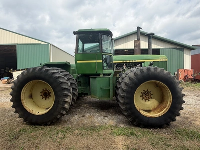 Used JOHN DEERE 8630 TRACTOR 4WD and Track Tractors Michigan US | Miedema Asset Management Group #1443331