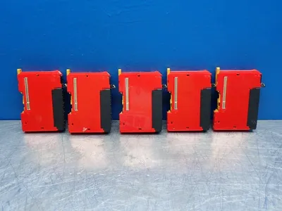 Used OMRON NXSOH200 Relays & Switches | HGR 24 #739689