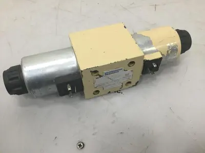 USED REXROTH 4WE10J32/CG24N9K4