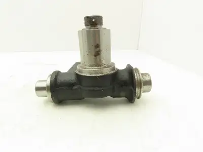Yale 580011756 Forklift Steering Knuckle Left Hand