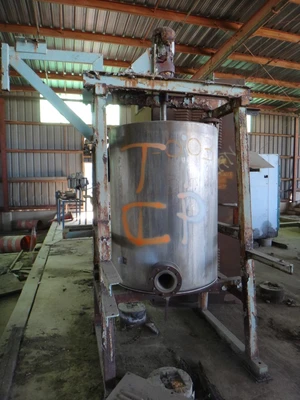 200 Gallon Titanium Tank