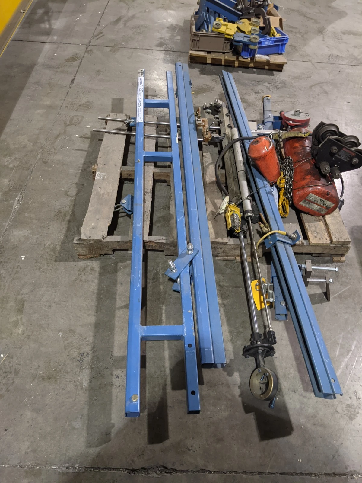 Gorbel 250LB Crane