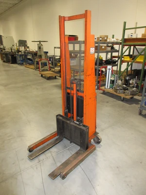 Used ECONOMY CWF-56-26 Pallet Jacks Minnesota US | Machinesused.com #1326837