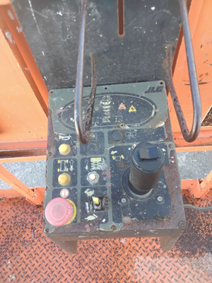 USED 2017 JLG 4069LE
