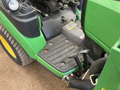 Used JOHN DEERE 1025 R Sub-Compact & Compact Tractors Michigan US | Miedema Asset Management Group #1413783