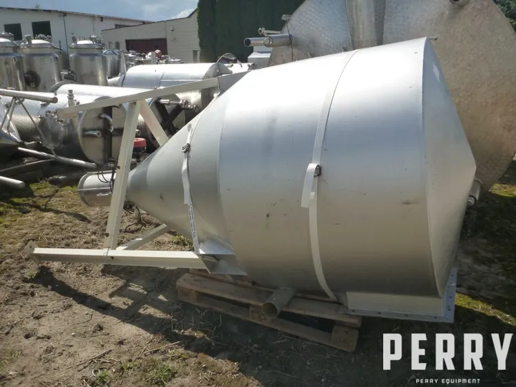 _UNKNOWN_ 2400 L Bin | Perry Equipment