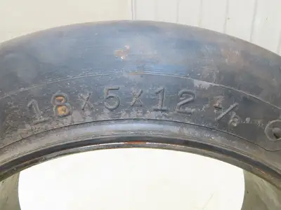 Super Solid 18x5x12-1/8 Forklift Tire Smooth Press-on Black