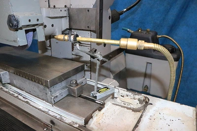 USED 1994 Jones & Shipman 540LH, 1994, ROLLER BEARING TABLE, POWER ELEVATION