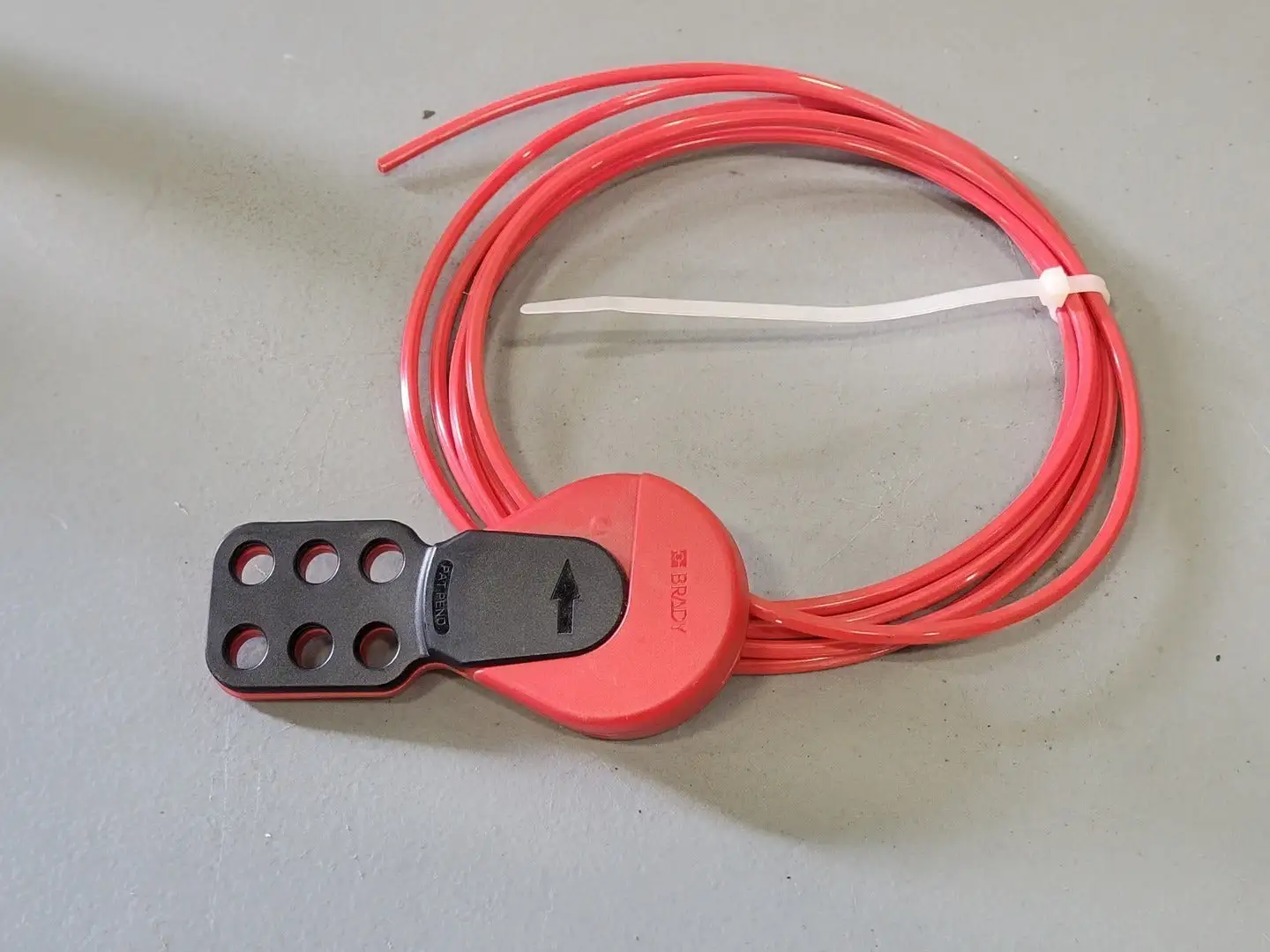 Cable Lockout (Box of 16 pcs)
