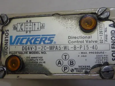 USED VICKERS DG4V32CMPA5WLBP1540