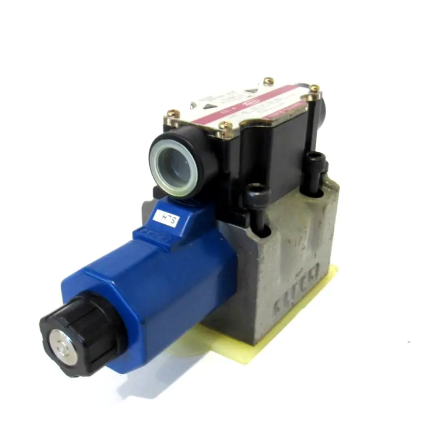 NEW TOYOOKI KOGYO HD1-2S-KCP-03A-WYD2 DIRECTIONAL VALVE HD12SKCP03AWYD2
