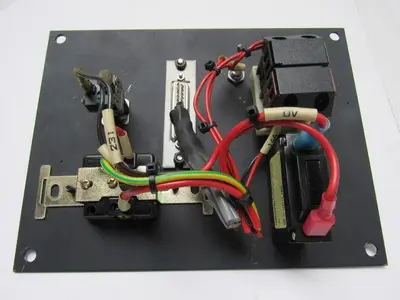 Hyundai HIT 15 CNC Lathe Operator Panel Chuck Emergency Release NFB 2A