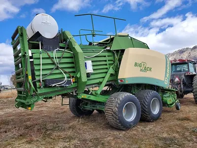 USED 2009 KRONE BP12130XC
