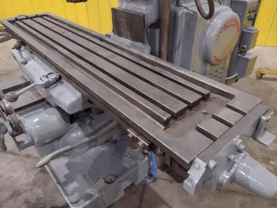 #3 KEARNEY & TRECKER MILWAUKEE MODEL #3 VERTICAL MILLING MACHINE 64" x 13" x 10 HP: YOBRO #24458