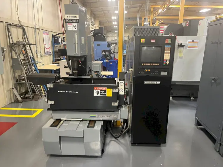 Used 1996 NOT PROVIDED MOLDMAKER3 EDM Sinkers Illinois US | BLUMBERG MACHINERY COMPANY #565697