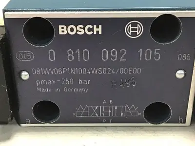 USED BOSCH 0 810 092 105