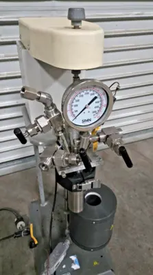 Parr Instrument 4598 Stirred Micro Reactor Pressure Vessel 500 °C 932°F 5000 PSI
