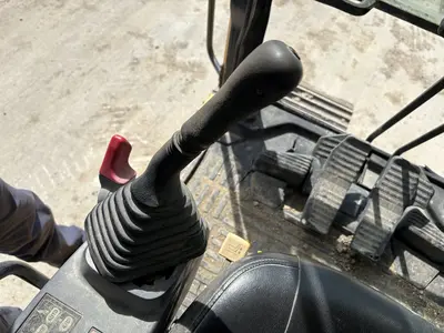 Used 2005 KOMATSU PC200LC-7L Excavators Texas US | Proxy Equipment #1383062
