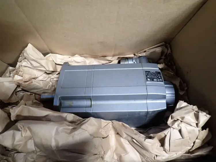Used SIEMENS 1FT70841AH701CH1 Motors (misc) Ohio US | HGR 24 #1056445