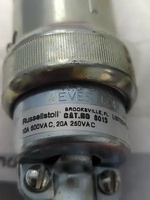 New | in-Stock THOMAS 8013 Miscellaneous Equipment (Electrical & Power) | Surplus Asset Holdings #1198527