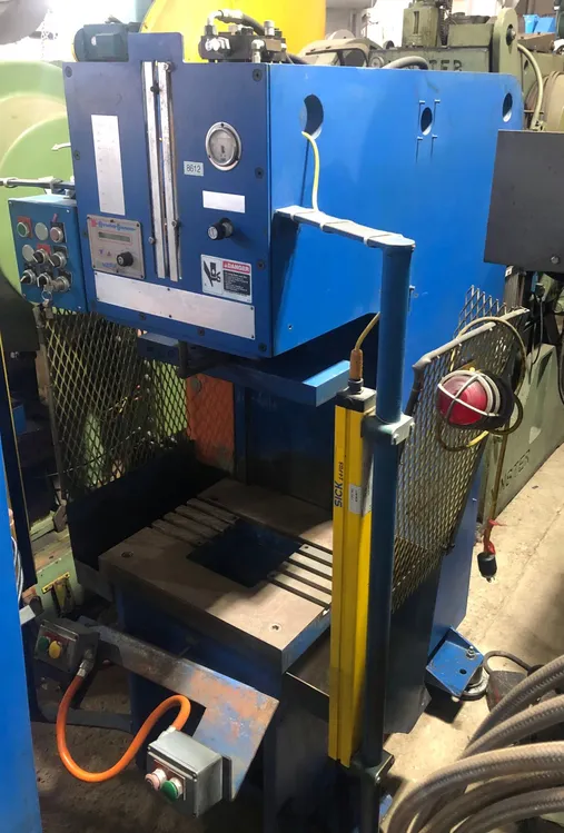 Used 1998 NEFF NEFF DF15-5HS PRESS C-Frame Presses | Alma Machinery #899665