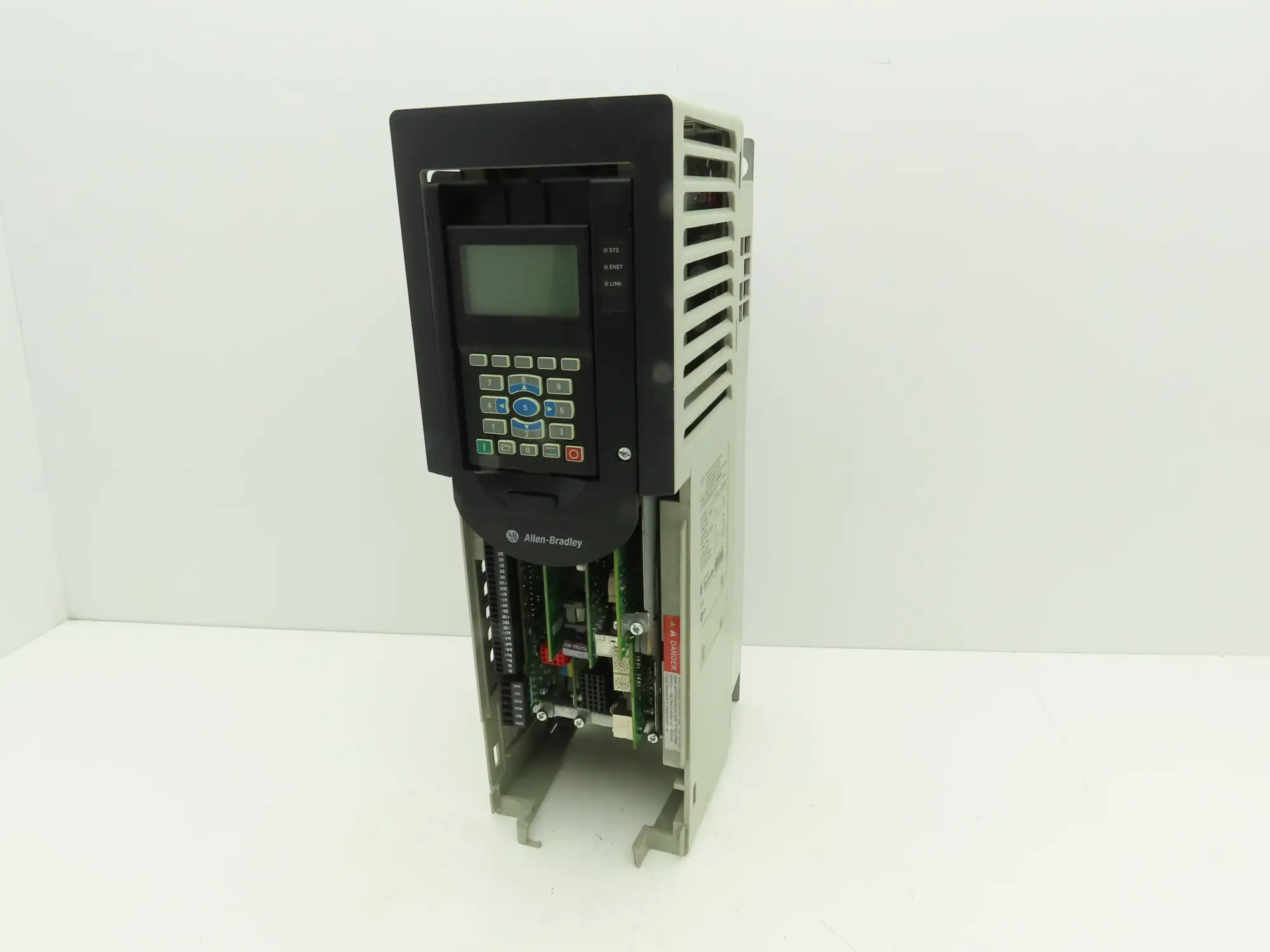 Allen Bradley 20G11ND011AA0NNNNN PowerFlex 755 AC Drive 480V 14A 7.5HP Series A