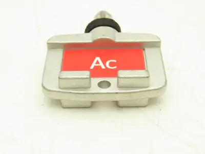 Allen Bradley 440T-AKEYE10AC Guardmaster Trapped Key Interlock Key Ac  Lot of 2