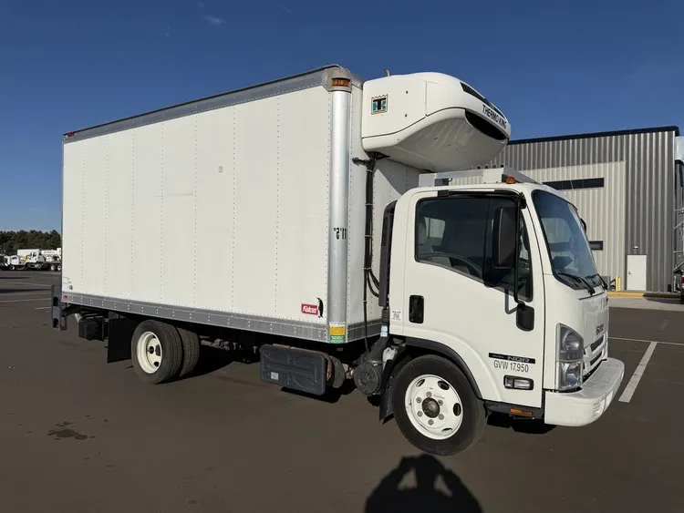 Used 2021 ISUZU NQR REFRIGERATED VAN Reefer Trucks Minnesota US | Carco Truck & Equipment #1514089