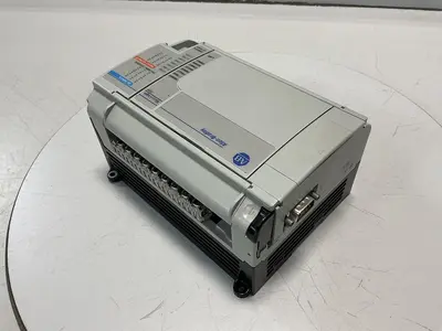 USED ALLEN BRADLEY 1764-24BWA