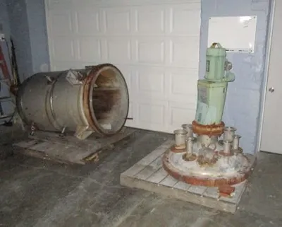 175 gallon Stainless Steel Reactor, 100 psi, 100 psi