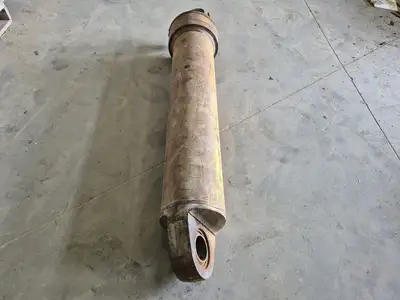 USED KOMATSU 561-63-62102