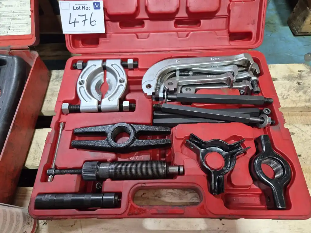 Used _UNKNOWN_ _UNKNOWN_ Internal bearing puller kits GB | Apex Group #1552979