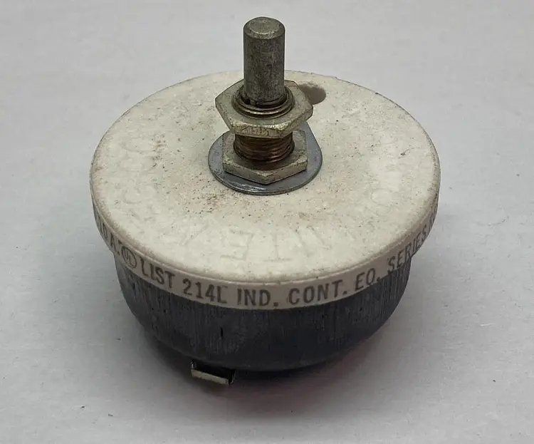 New | in-Stock OHMITE 0330 Miscellaneous Equipment (Electrical & Power) | Surplus Asset Holdings #1202850